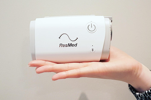 瑞思迈迷你AirMini AutoSet全自动旅行便携式CPAP呼吸机